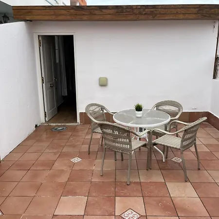 Farah Κοραλέχο